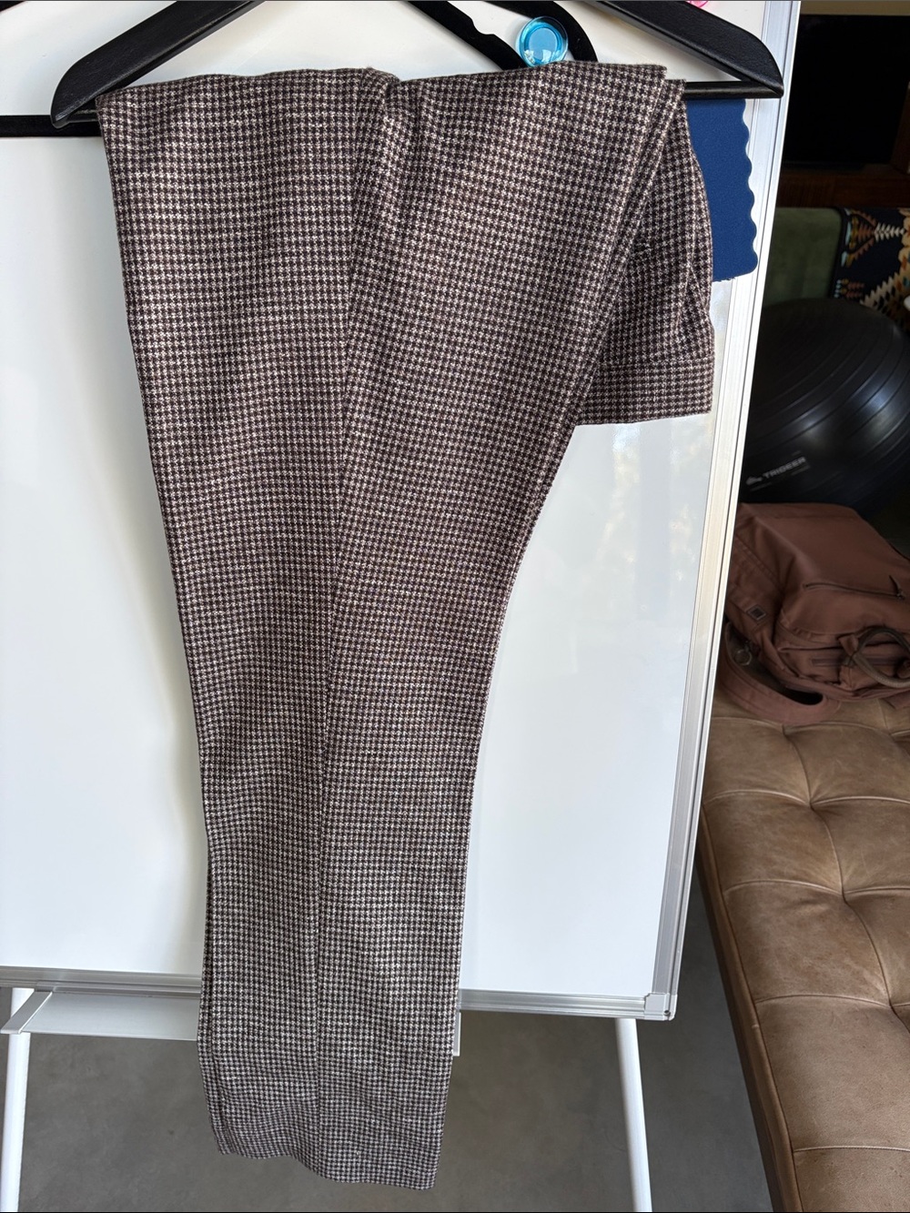 REISS Classic Men's Brown Houndstooth Dress Pants - 32
